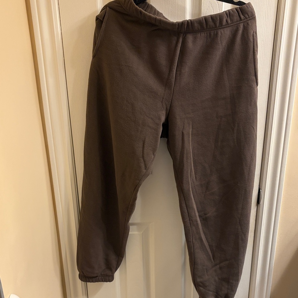 Ardene Women’s Chocolate Brown Sweatpants
